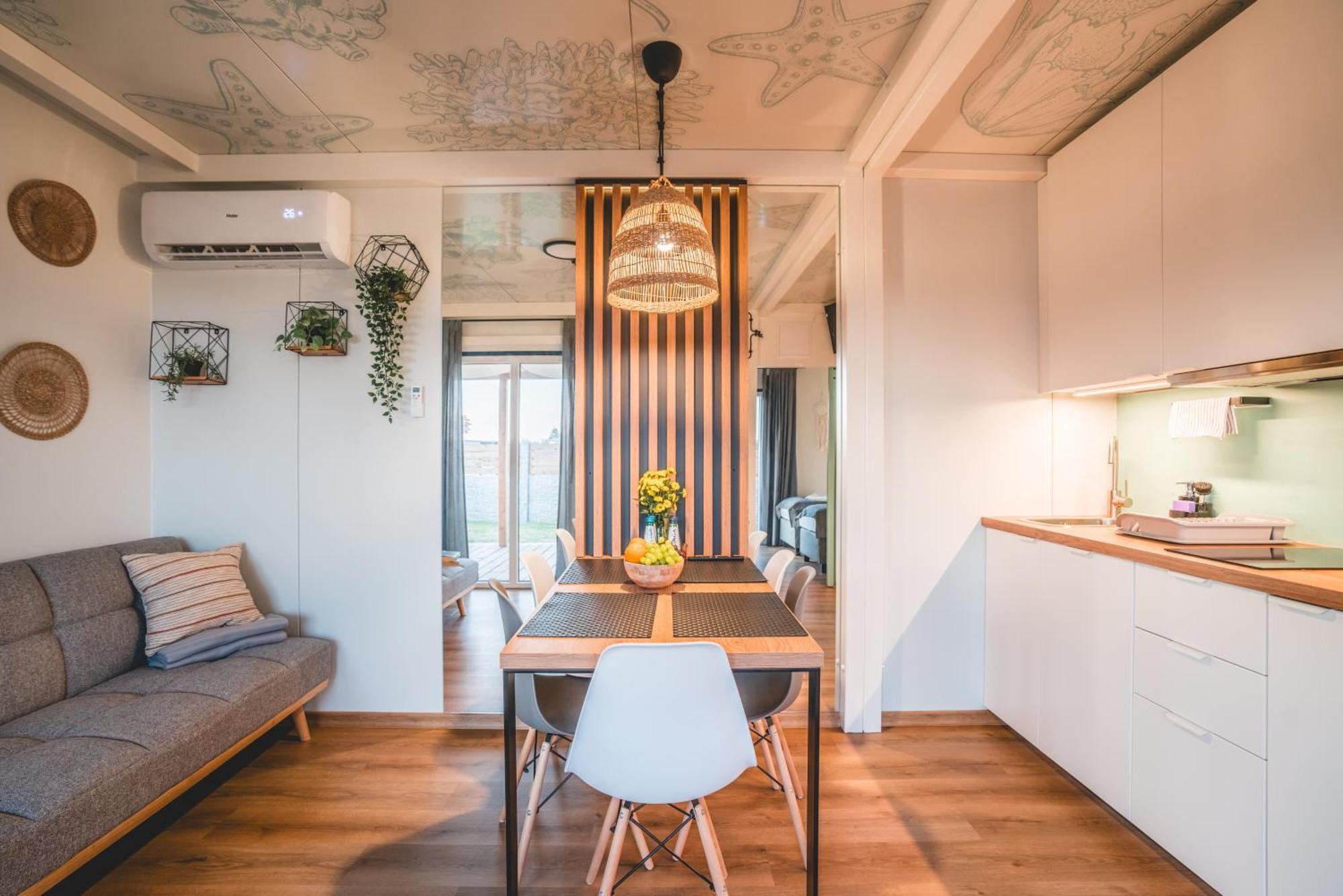 Rresort Holiday Homes 레왈 외부 사진